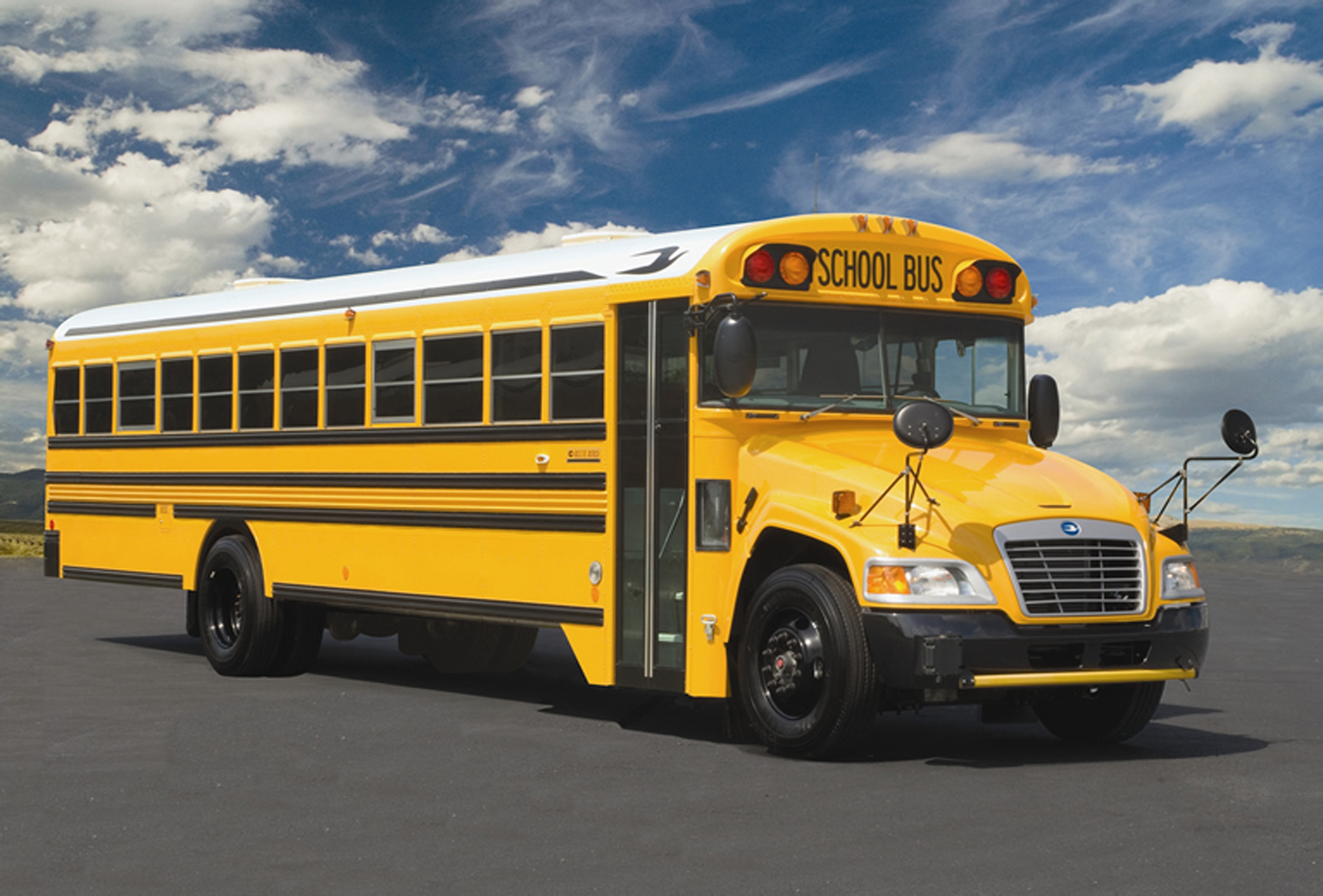 Mara Liner Bus Review / Thomas Built Buses Delivers Its 50th Electric ...
